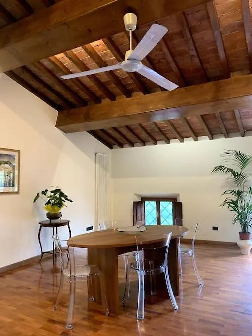 Appartamento In Villa Storica: Villa Giulia Empoli Apartment